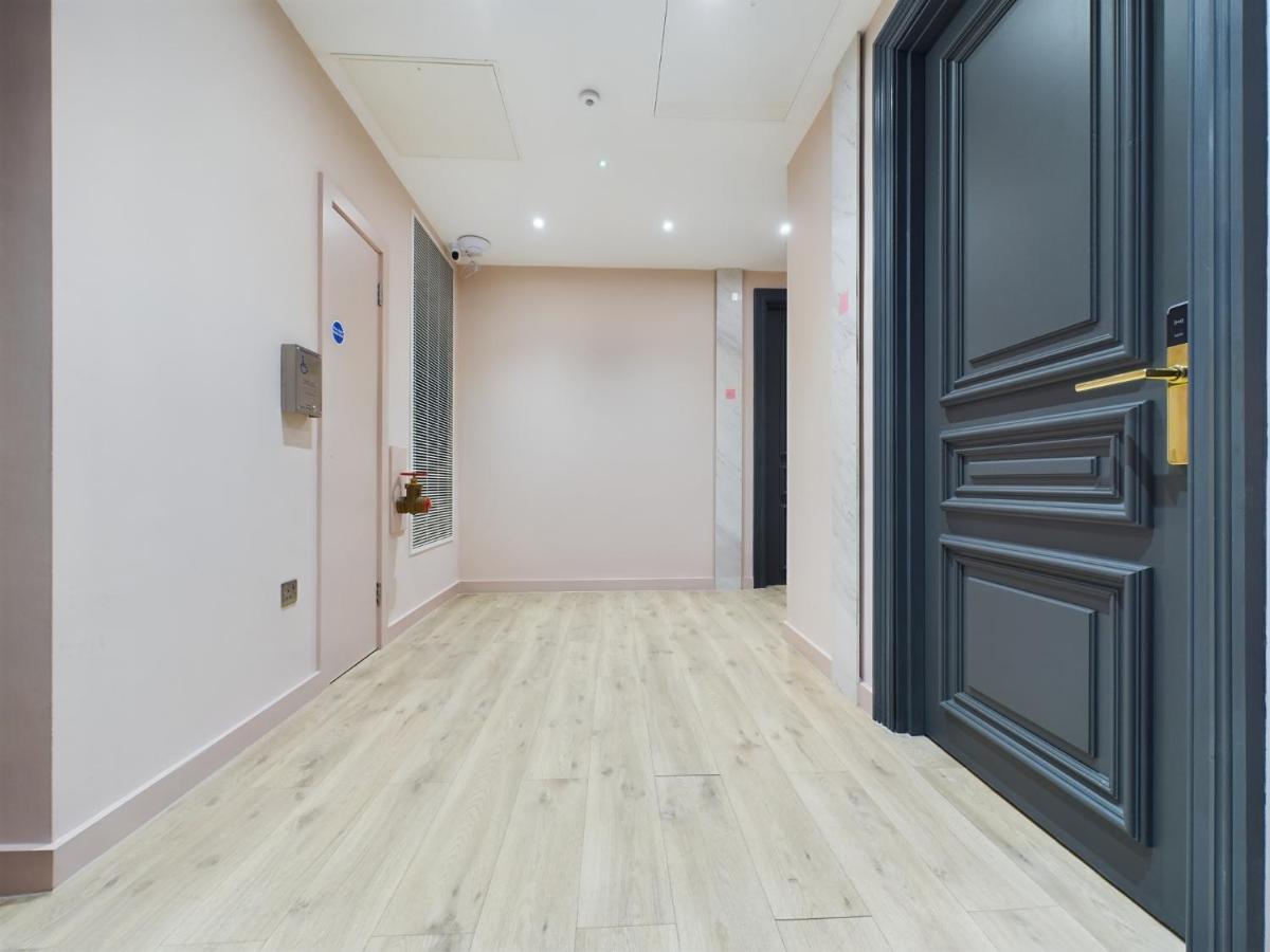 Classy 2Bedroom City Centre Apt Manchester Exterior photo